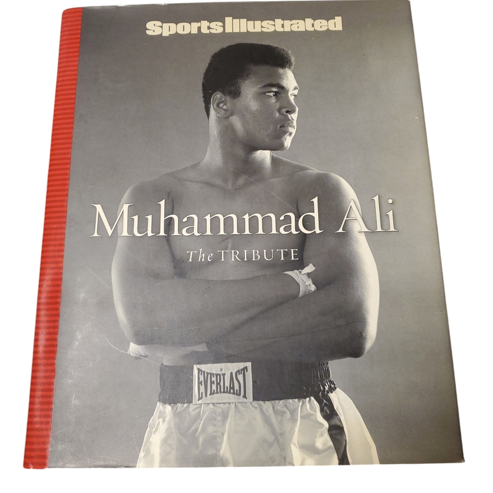 Hardcover Sports Illustrated Muhammad Ali Tribute Book